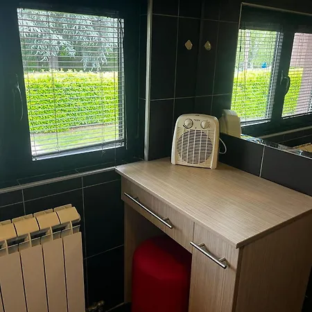 Hébergement de vacances Zelena Oaza Nadomak Beograda *