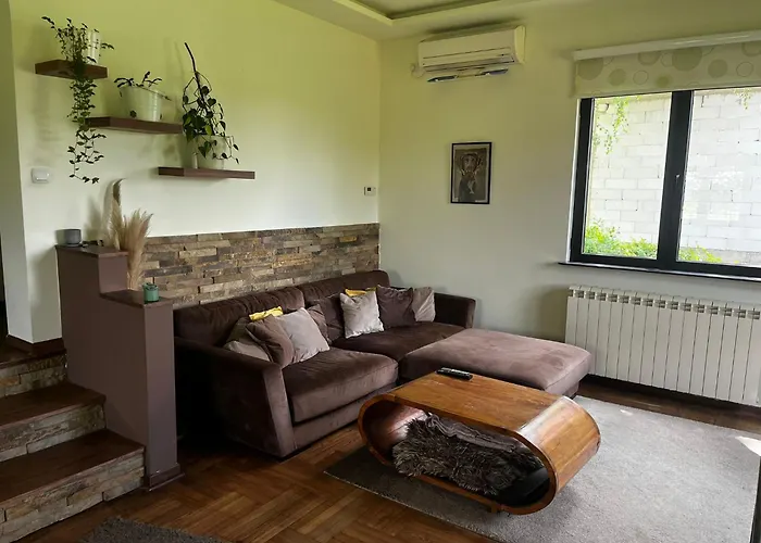 Zelena Oaza Nadomak Beograda Tatil Evi