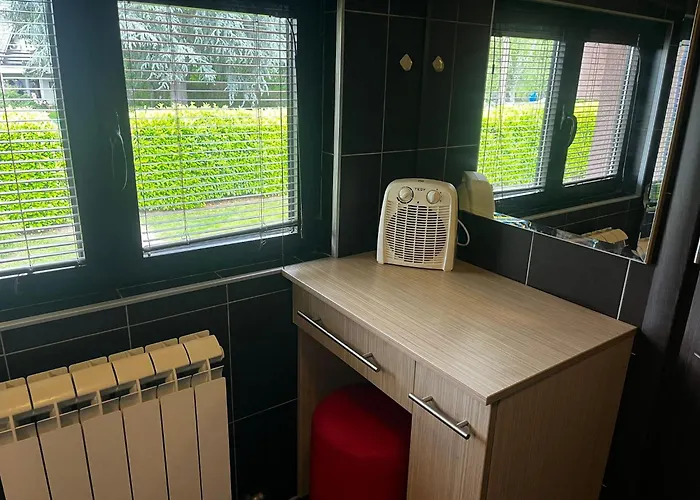 Tatil Evi Zelena Oaza Nadomak Beograda *